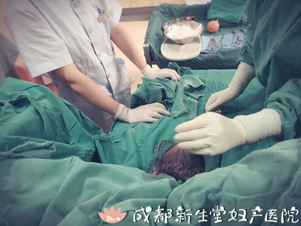 招募"温柔分娩"顺产代言人,超低顺产18000元
