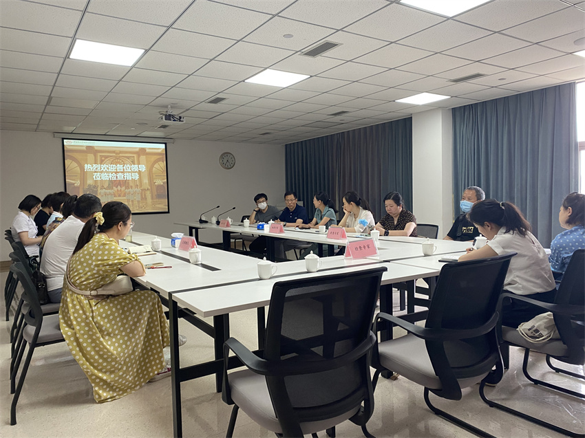 国家《出生医学证明》管理专家组来我院进行督导检查-成都新生堂妇女儿童医院,成都妇产医院,成都高水平的妇产医院,成都专业的妇产医院,新生堂妇产医院,成都顺产医院,瘢痕子宫,母乳喂养,侧切