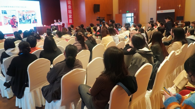 助产大会聚焦舒适安全的产科建设，让分娩回归自然-成都新生堂妇女儿童医院,成都妇产医院,成都高水平的妇产医院,成都专业的妇产医院,新生堂妇产医院,成都顺产医院,瘢痕子宫,母乳喂养,侧切