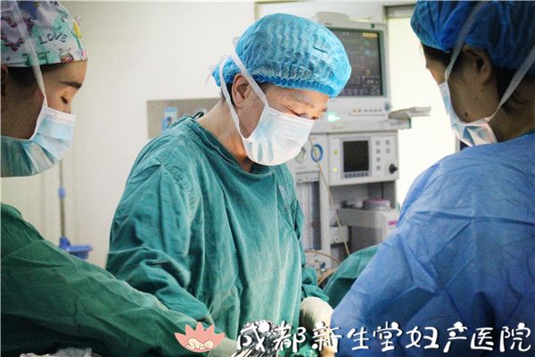 成都妇产医院,成都高水平的产科医院,成都专业的妇产医院,新生堂妇产医院，成都顺产医院，瘢痕子宫，母乳喂养，侧切 ，剖腹产