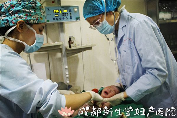 成都妇产医院,成都高水平的产科医院,成都专业的妇产医院,新生堂妇产医院，成都顺产医院，瘢痕子宫，母乳喂养，侧切 ，剖腹产